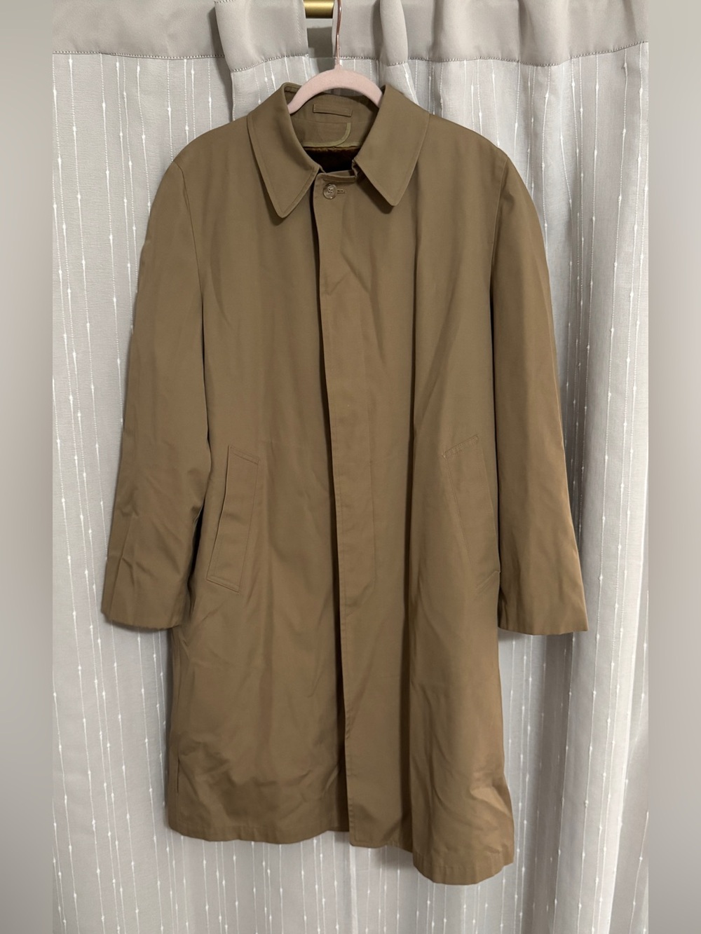 1970s Vintage Women's London Fog Trench Coat